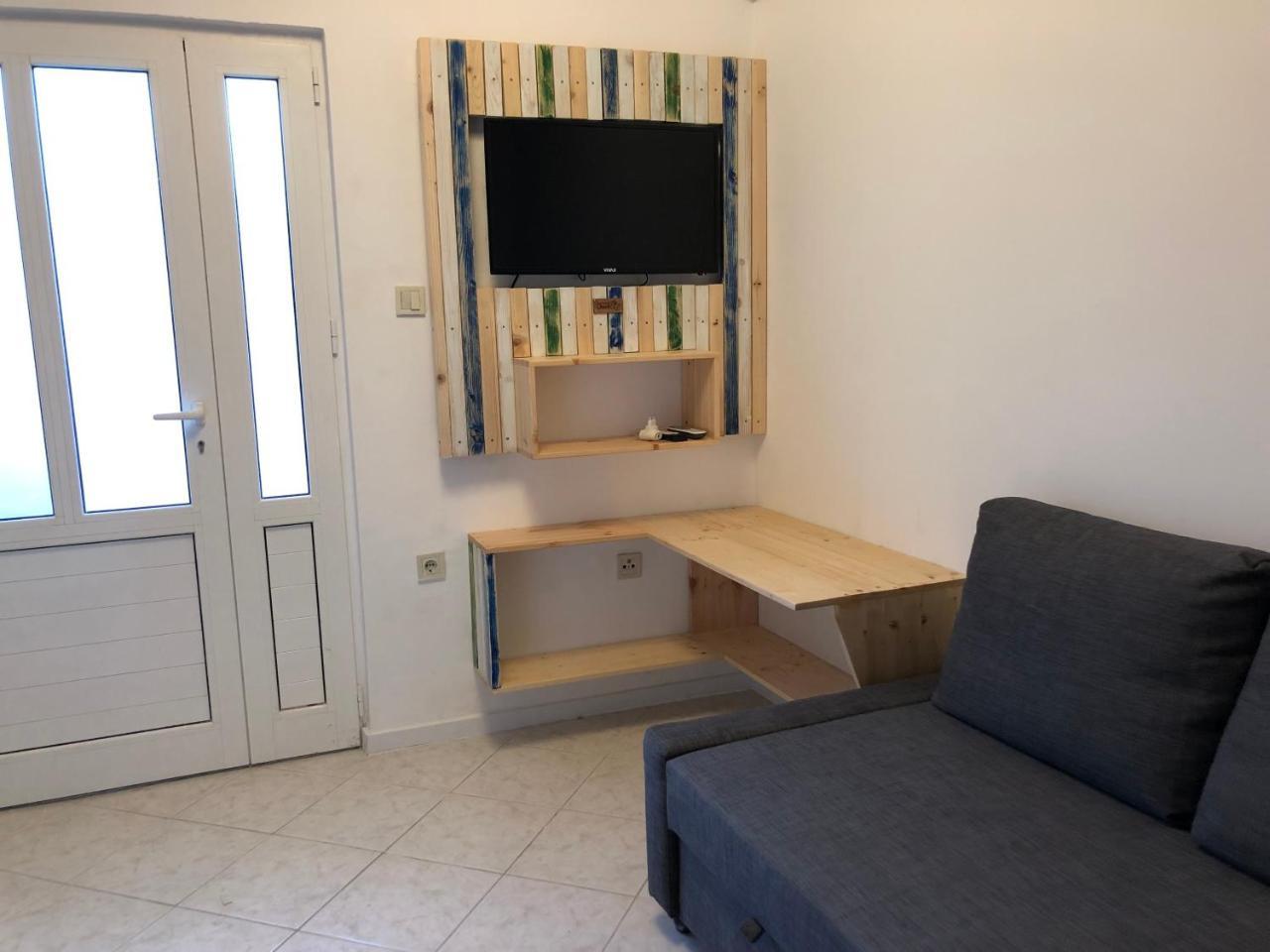 Guest House Adriatica By Pinch باكوشتاني المظهر الخارجي الصورة